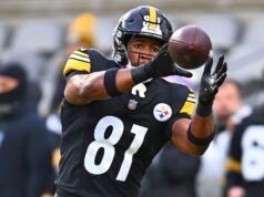 Buccaneers projetados para correr no Pro Bowl TE para Baker Mayfield Former Pittsburgh Steelers TE Jonnu Smith