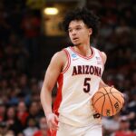 Brayden Burries #5 of the Arizona Wildcats