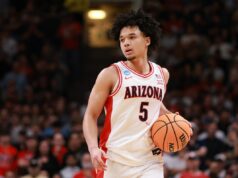 Bulls fortalece o time com destaque do Arizona no draft simulado da NBA Brayden Burries #5 of the Arizona Wildcats