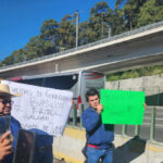 Caminhoneiros e agricultores mexicanos bloqueiam rodovias do país exigindo segurança