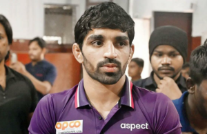 Campeonato Asiático de Luta Livre: Aman, bolsa Mukul prata Campeonato Asiático de Luta Livre: Aman, bolsa Mukul prata