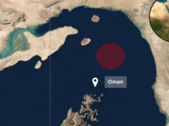 Canhoneiras iranianas abrem fogo contra navio-tanque horas depois de fechar o Estreito de Ormuz UKMTO alertando que duas canhoneiras do IRGC abriram fogo contra um navio-tanque.