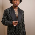 O cantor D4vd, 20, foi preso pelo assassinato de Celeste Rivas, de 14 anos, confirmou o Departamento de Polícia de Los Angeles na quinta-feira