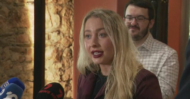 Cédulas descobertas geram terceira contagem de votos na cadeira SA Candidata da One Nation SA Narungga, Chantelle Thomas.