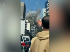 Centenas de mortos em intensa onda de ataques israelenses no Líbano Centenas de mortos em intensa onda de ataques israelenses no Líbano