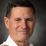 O atual Chefe da Marinha, Vice-Almirante Mark Hammond, que se tornará Almirante titular, será o novo chefe da ADF.﻿