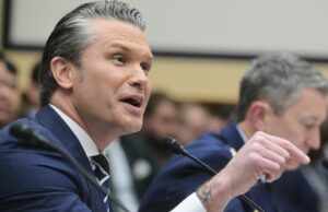 Chefe de guerra de Trump em troca de testes sobre ‘obliteração’ nuclear Chefe de guerra de Trump em troca de testes sobre ‘obliteração’ nuclear