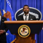 Chefe do FBI nega condenação por bebida e desonestidade