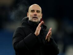 Chelsea x Manchester City: Premier League – notícias do time, início, escalações epa12841971 O técnico do Manchester City, Pep Guardiola, comemora depois que seu time marcou o gol de abertura durante a final da Carabao Cup entre Arsenal FC e Manchester City FC, em Londres, Grã-Bretanha, 22 de março de 2026. EPA/TOLGA AKMEN EDITORIAL SOMENTE PARA USO. Não use áudio, vídeo, dados, listas de jogos, logotipos de clubes/ligas, serviços “ao vivo” ou NFTs não autorizados. Uso on-line na partida limitado a 120 imagens, sem emulação de vídeo. Não há uso em apostas, jogos ou publicações de clubes/ligas/jogadores individuais.