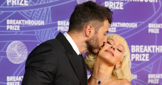Cronograma de relacionamento de Christina Aguilera e noivo Matthew Rutler 482