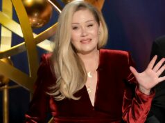 Christina Applegate hospitalizada em meio à batalha da esclerose múltipla: relatório Christina Applegate hospitalizada em meio à batalha da esclerose múltipla: relatório