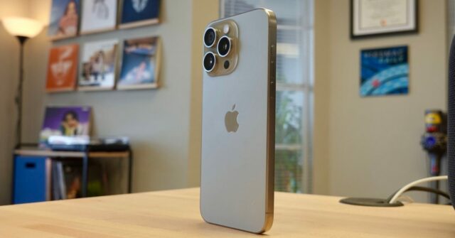 iPhone 15 Pro Máx.