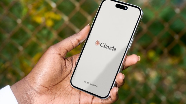 Claude está caído? Antrópico confirma interrupção de Claude, problemas com captura de tela do downdetector mostrando relatórios de erros do usuário para claude ai