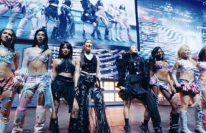 Coachella 2026: Katseye traz cantores de ‘KPop Demon Hunters’ para performance surpresa ‘de ouro’ | Vídeo Festival de Música e Artes Coachella Valley 2025 (Crédito: Scott Dudelson/Getty Images)