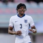 Como Godwill Kukonki se saiu pela Inglaterra Sub-18 quando JJ Gabriel foi desprezado na vitória por 2 a 0