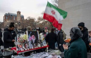 Como a influência estrangeira sequestra as mentes americanas – e nos vira contra nós mesmos Como a influência estrangeira sequestra as mentes americanas – e nos vira contra nós mesmos