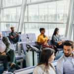 Como as companhias aéreas decidem quem será prejudicado quando os voos estiverem com overbooking