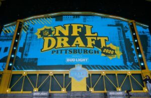 Como assistir ao Dia 2 do Draft da NFL de 2026 gratuitamente: horário de início, ordem do draft das rodadas 2-3 Como assistir ao Dia 2 do Draft da NFL de 2026 gratuitamente: horário de início, ordem do draft das rodadas 2-3