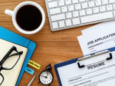 Como escrever um anúncio de emprego que filtre as pessoas erradas Como escrever um anúncio de emprego que filtre as pessoas erradas