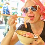 Um milhão de australianos visitam o Japão todos os anos.