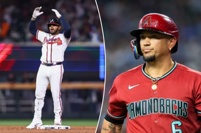 Dominic Smith reagindo na segunda base após acertar uma dobradinha de limpeza de bases.