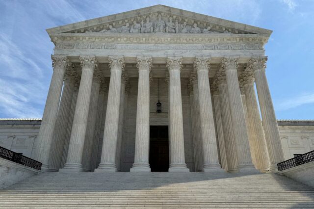 Como um golpe na Suprema Corte reforça uma perigosa tendência esquerdista
