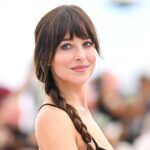 Catarina, Princesa de Gales, participa de um concerto para marcar o 80º aniversário do Dia da VE no Horse Guards Parade em 8 de maio de 2025 em Londres, Inglaterra. O Rei e a Rainha, acompanhados por Membros da Família Real, participarão em eventos de 5 a 8 de maio para comemorar o 80º aniversário do Dia da Vitória, que assinalou o fim da Segunda Guerra Mundial na Europa.