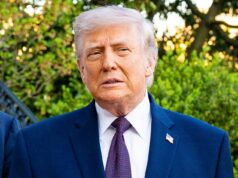 Confusão enquanto os militares dos EUA minam a afirmação de Trump de que o Estreito de Ormuz está aberto com um aviso assustador: ‘Prepare-se para ser abordado’ Donald Trump na Casa Branca na noite de segunda-feira