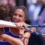 Copa Billie Jean King: A atual campeã Itália e Grã-Bretanha chegam à final; EUA nocauteados