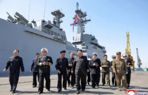 Coreia do Norte lança múltiplos mísseis balísticos de curto alcance em direção ao mar Yahoo news home