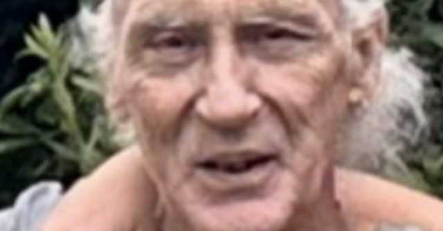 Tony, cujo segundo nome não foi divulgado, foi arrastado para a água no extremo norte do estado no sábado.