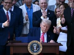 Corte do Medicaid para milhares de pessoas chegando este ano Corte do Medicaid para milhares de pessoas chegando este ano