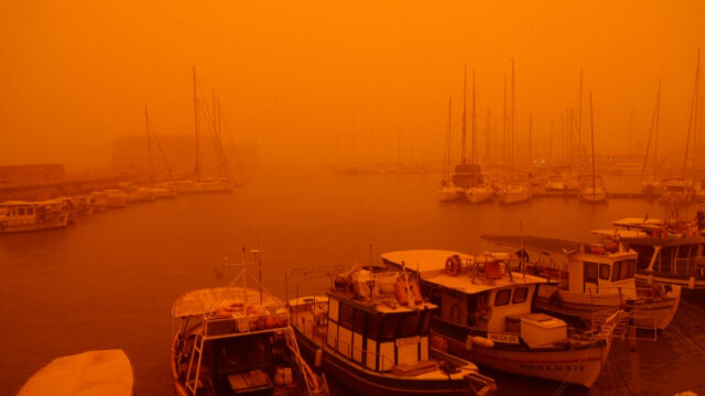 Creta fica laranja à medida que a poeira do Saara chega
