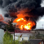 Crise ambiental em cidade russa após ataque de drone a refinaria
