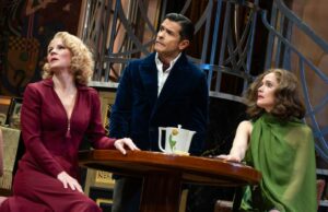 Crítica da Broadway de ‘Fallen Angels’: Rose Byrne e Kelli O’Hara Sparkle em Lackluster Noël Coward Revival Crítica da Broadway de 'Fallen Angels': Rose Byrne e Kelli O'Hara Sparkle em Lackluster Noël Coward Revival