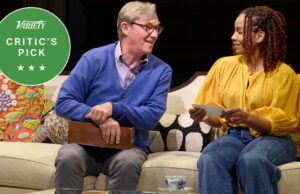 Crítica da Broadway de ‘The Balusters’: Anika Noni Rose e Richard Thomas estrelam um olhar brilhante e brutalmente engraçado sobre uma associação de bairro disfuncional Crítica da Broadway de 'The Balusters': Anika Noni Rose e Richard Thomas estrelam um olhar brilhante e brutalmente engraçado sobre uma associação de bairro disfuncional