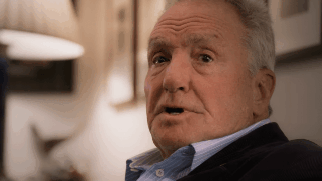 Crítica de 'Lorne': Justamente quando você pensava que tinha terminado Crítica de 'Lorne': Justamente quando você pensava que tinha terminado de olhar para 'SNL', Lorne Michaels Doc, brincalhão e brincalhão de Morgan Neville, completa o quadro