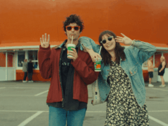 Crítica de ‘Mile End Kicks’: Barbie Ferreira é uma jovem crítica musical em uma comédia indie-rock onde a realidade morde Crítica de 'Mile End Kicks': Barbie Ferreira é uma jovem crítica musical em uma comédia indie-rock onde a realidade morde