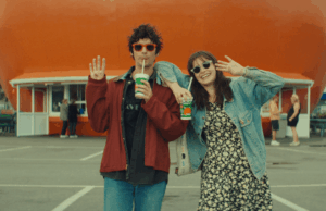 Crítica de ‘Mile End Kicks’: Barbie Ferreira é uma jovem crítica musical em uma comédia indie-rock onde a realidade morde Crítica de 'Mile End Kicks': Barbie Ferreira é uma jovem crítica musical em uma comédia indie-rock onde a realidade morde