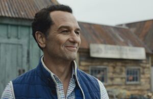 Crítica de Widows Bay: sua nova cidade de TV favorita o aguarda nesta tremenda comédia de terror Matthew Rhys em