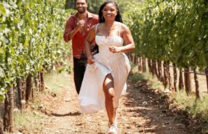 Crítica de ‘You, Me & Tuscany’: muito sol, mas nenhum calor real em um passeio Romcom para Halle Bailey e Regé-Jean Page Crítica de 'You, Me & Tuscany': muito sol, mas nenhum calor real em um passeio Romcom para Halle Bailey e Regé-Jean Page