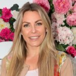 RECURSO Crystal Hefner está noiva de James Ward após 1 ano juntos