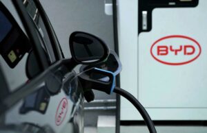 Curran: Os preços da gasolina fizeram você considerar um EV? Aqui está uma cartilha Curran: Os preços da gasolina fizeram você considerar um EV? Aqui está uma cartilha