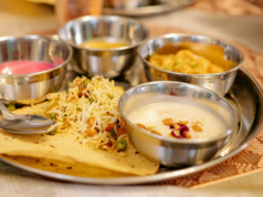 Custo do thali não vegetariano cai 1% em março: Relatório Custo do thali não vegetariano cai 1% em março: Relatório