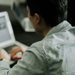 DOJ: Ex-jornalista premiado do Washington Post se declara culpado em caso de pornografia infantil