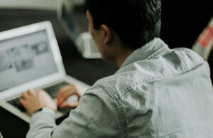 DOJ: Ex-jornalista premiado do Washington Post se declara culpado em caso de pornografia infantil DOJ: Ex-jornalista premiado do Washington Post se declara culpado em caso de pornografia infantil