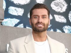 Dakota Mortensen, estrela de ‘Esposas Mórmons’, será cortada do crossover de ‘Vanderpump Villa’ em meio a investigação de violência doméstica “As Vidas Secretas das Esposas Mórmons: Reunião Especial” Dakota Mortenson e Taylor Frankie Paul (Disney/Fred Hayes)