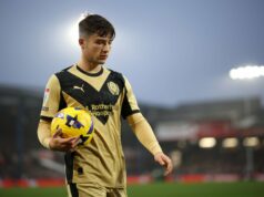 Dan Gore, emprestado do Man Utd, elogiado por mostrar ‘faísca e rancor’ ao fornecer a primeira assistência em 2026 Dan Gore, emprestado do Man Utd, elogiado por mostrar 'faísca e rancor' ao fornecer a primeira assistência em 2026