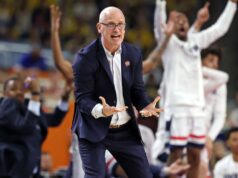 Dan Hurley ganha um grande bônus após a vitória da UConn na Final Four contra Illinois UConn head coach Dan Hurley