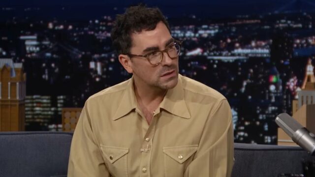 Dan Levy lamenta Catherine O'Hara em Fallon: 'Uma perda coletiva' | Vídeo
